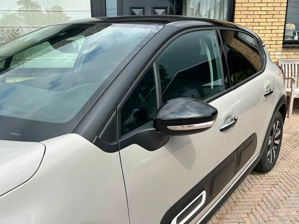 Citroën C3 1.2 Puretech 110pk S&S 2024 Grijs uit 2024, foto 3