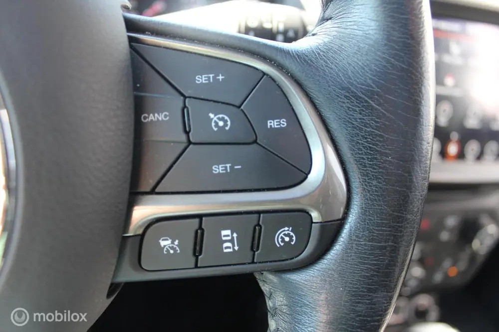 Jeep Renegade 1.3T Freedom Pano/Leder/Adaptive-Cruise/Stoelv uit 2019, foto 17