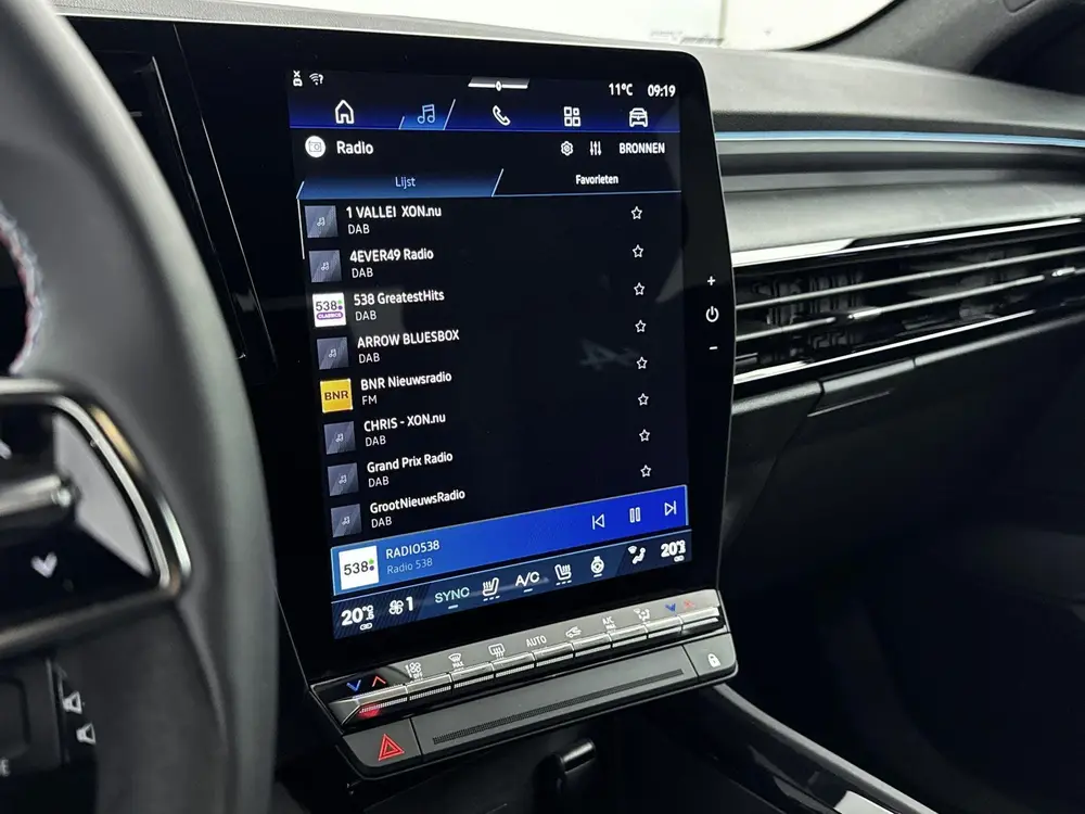 Renault Rafale 1.2 E-Tech 4x4 plug-in hybrid 300 esprit A uit 2025, foto 6