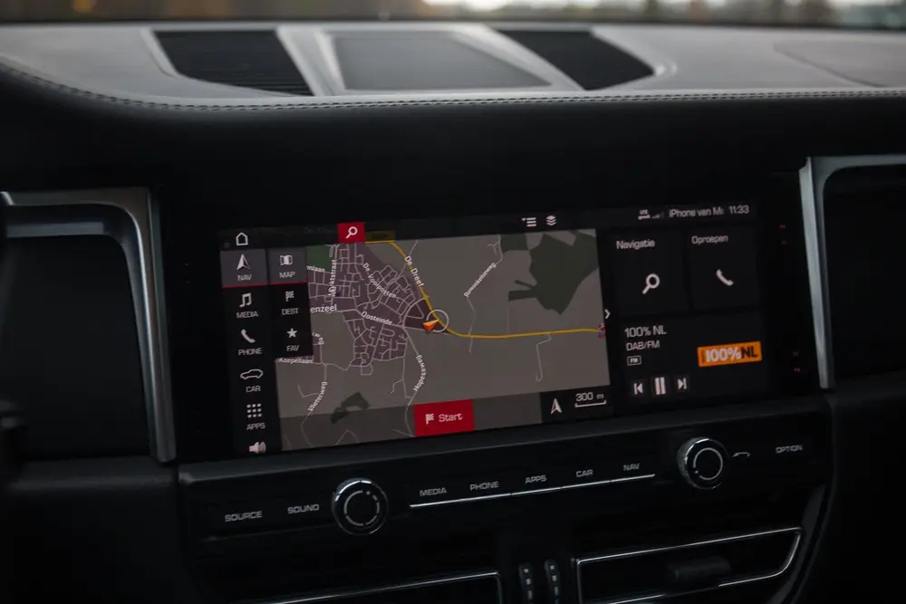 Porsche Macan 2.0 , Panoramadak, Memory, NAP, Luchtvering, L uit 2019, foto 15