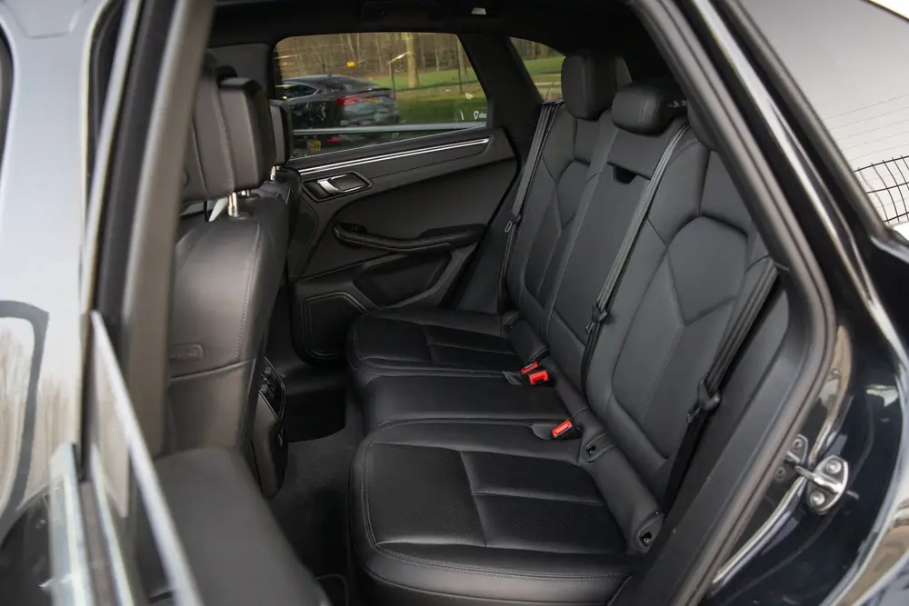 Porsche Macan 2.0 , Panoramadak, Memory, NAP, Luchtvering, L uit 2019, foto 9