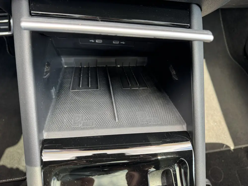 Volkswagen Tiguan 1.5 eHybrid 272PK R-Line Edition Navi.Pano uit 2025, foto 11