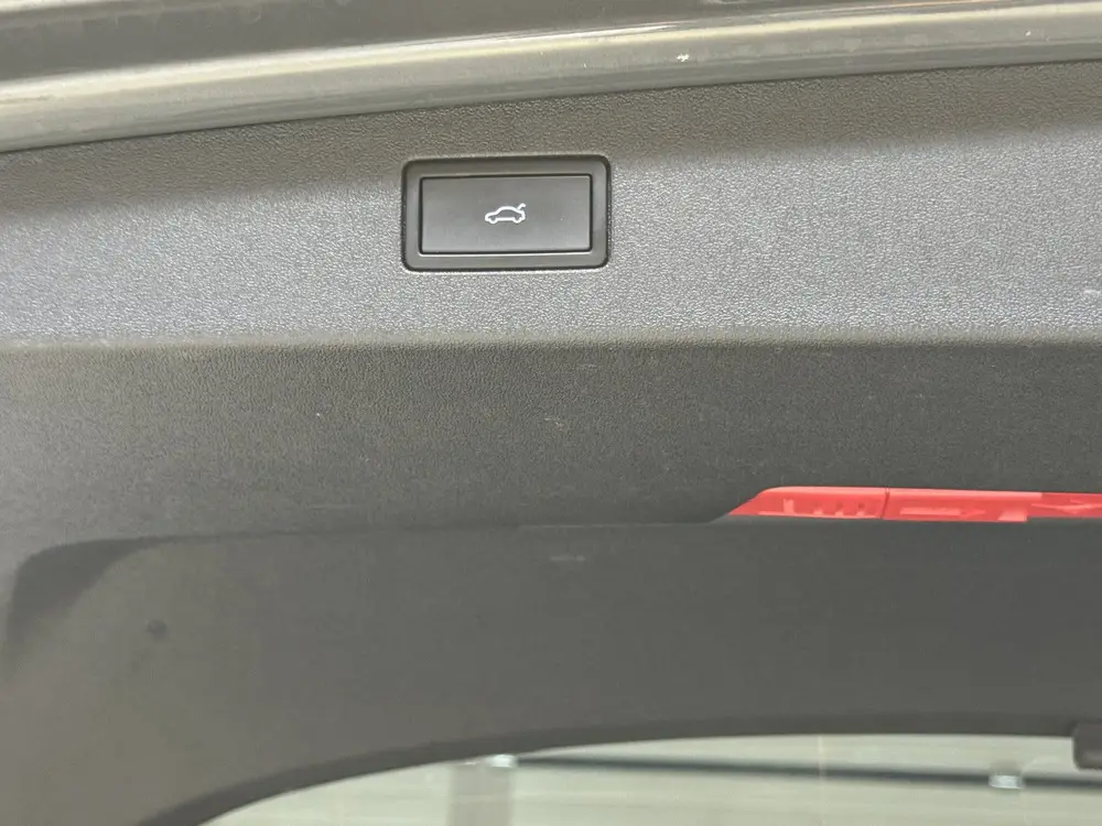 Volkswagen Tiguan 1.5 eHybrid 272PK R-Line Edition Navi.Pano uit 2025, foto 19