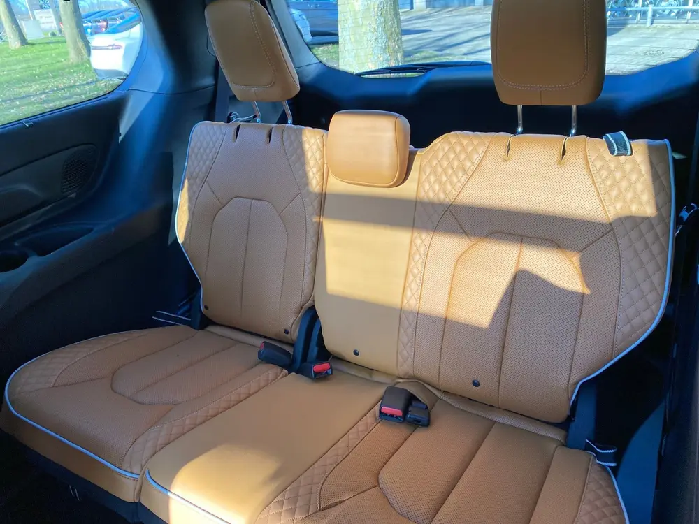 Chrysler Pacifica 3.6 V6 Pinnacle Plug-in Hybrid (bj 2025) uit 2025, foto 16