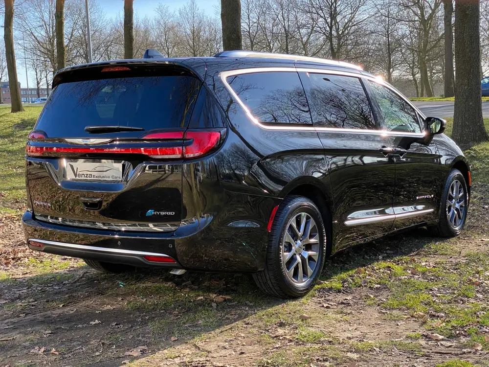 Chrysler Pacifica 3.6 V6 Pinnacle Plug-in Hybrid (bj 2025) uit 2025, foto 6