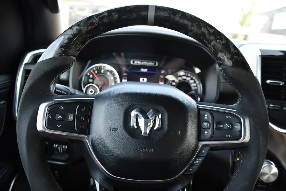 Dodge Ram 1500 5.7 V8 4x4 Crew Cab Laramie Full Options! 360 uit 2019, foto 14