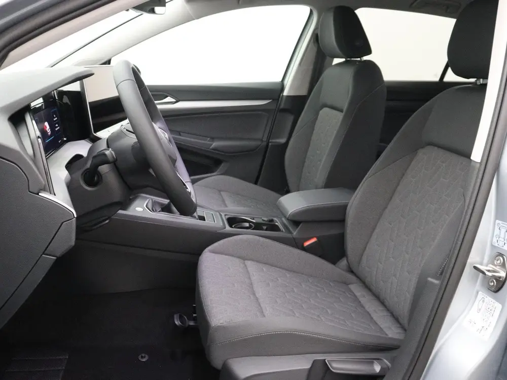 Volkswagen Golf 1.5 TSI Life Edition 116 PK | Draadloze Appl uit 2025, foto 4