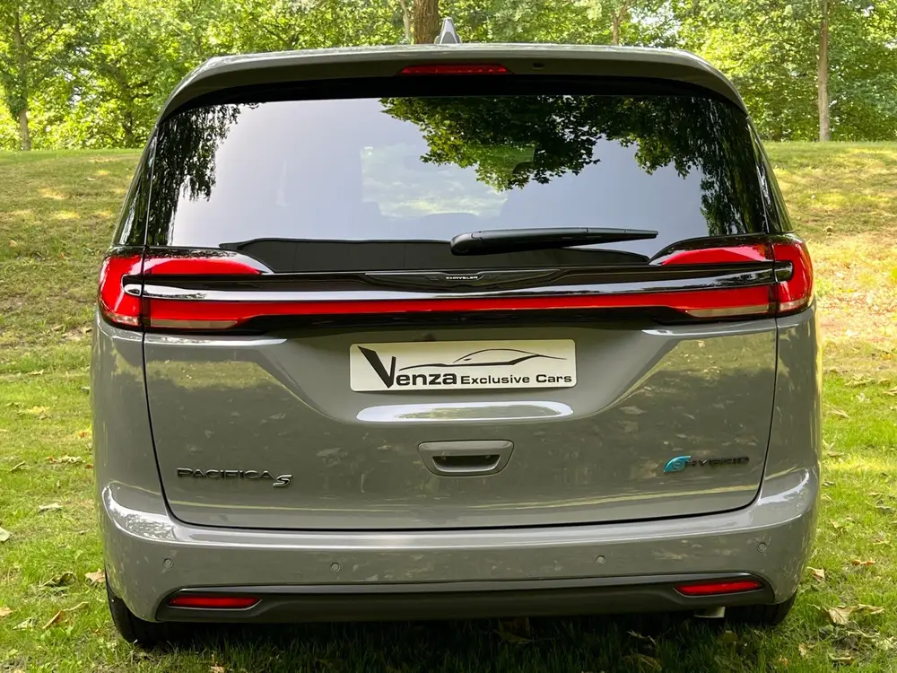 Chrysler Pacifica 3.6 V6 Limited S Hybride (bj 2025) uit 2025, foto 5