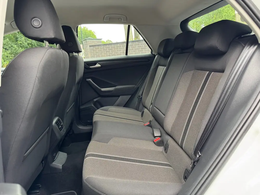 Volkswagen T-Roc 1.0 TSI 116PK 1E eig Sport DealerOH LED CAR uit 2019, foto 11