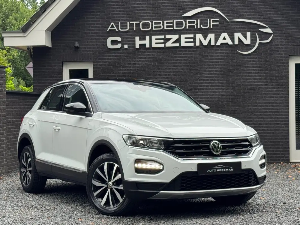 Volkswagen T-Roc 1.0 TSI 116PK 1E eig Sport DealerOH LED CAR uit 2019, foto 13