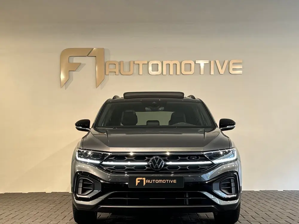 Volkswagen T-Roc 1.5 TSI Life Business Pano|Dodehoek|ACC|Mem uit 2024, foto 2