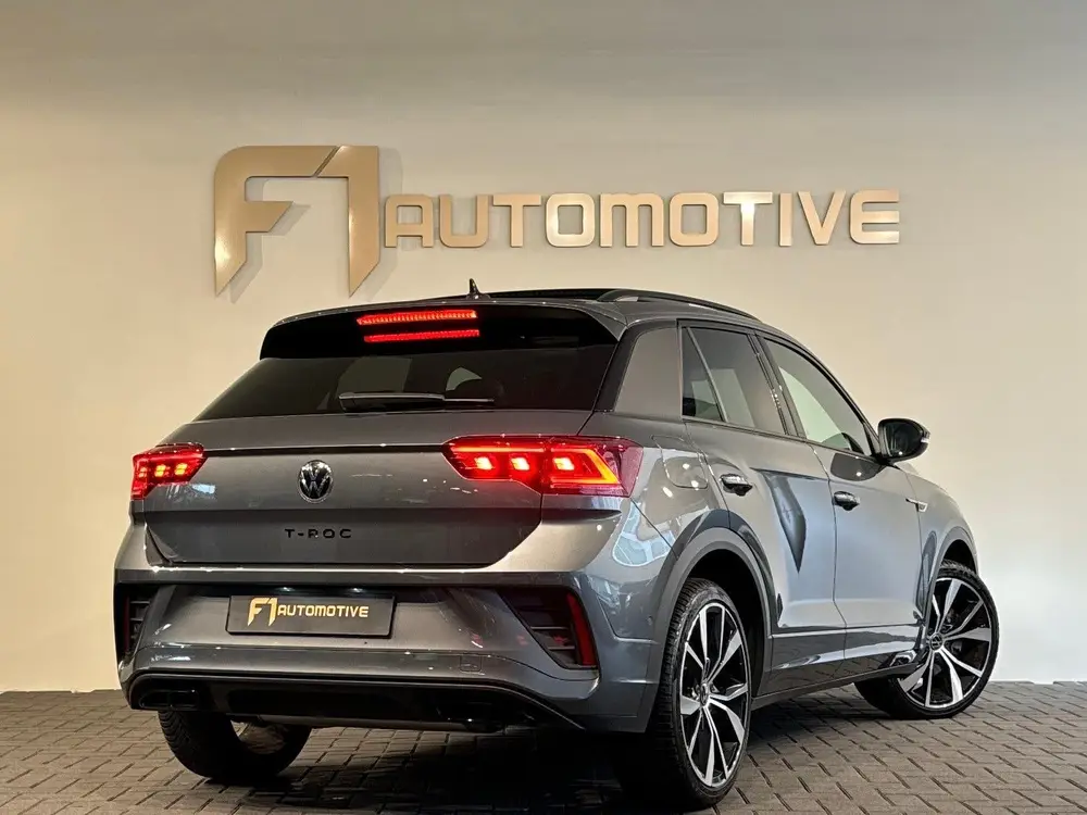 Volkswagen T-Roc 1.5 TSI Life Business Pano|Dodehoek|ACC|Mem uit 2024, foto 6