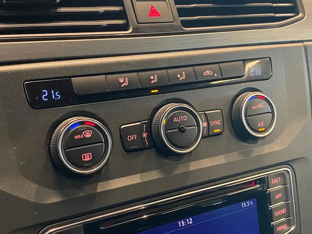 Volkswagen Caddy Maxi Rolstoelauto Automaat 5+1 uit 2019, foto 18