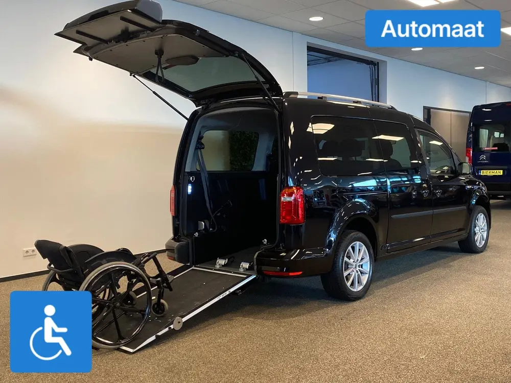 Volkswagen Caddy Maxi Rolstoelauto Automaat 5+1 uit 2019, foto 2