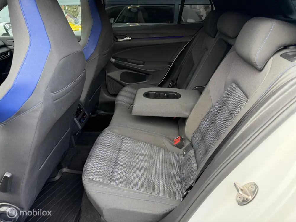 Volkswagen GOLF 8 1.4 eHybrid GTE 245 PK SOH 93,6% Navi Pano uit 2021, foto 13