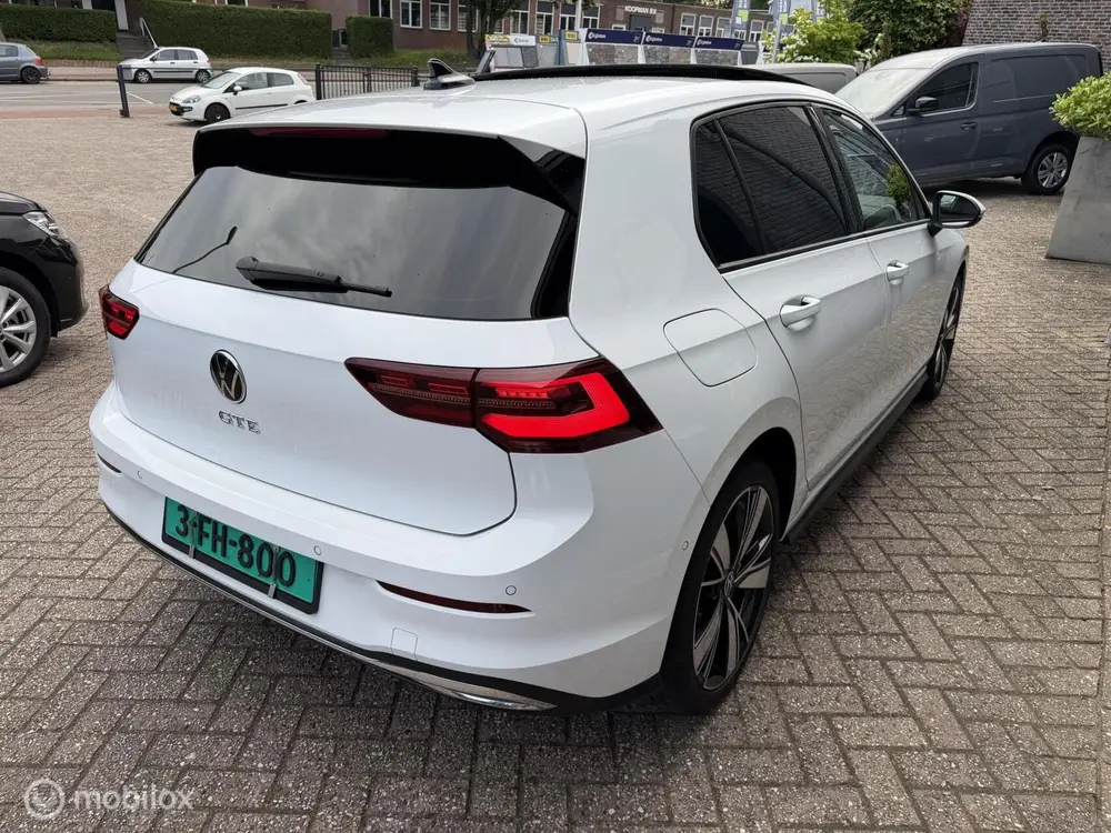 Volkswagen GOLF 8 1.4 eHybrid GTE 245 PK SOH 93,6% Navi Pano uit 2021, foto 6