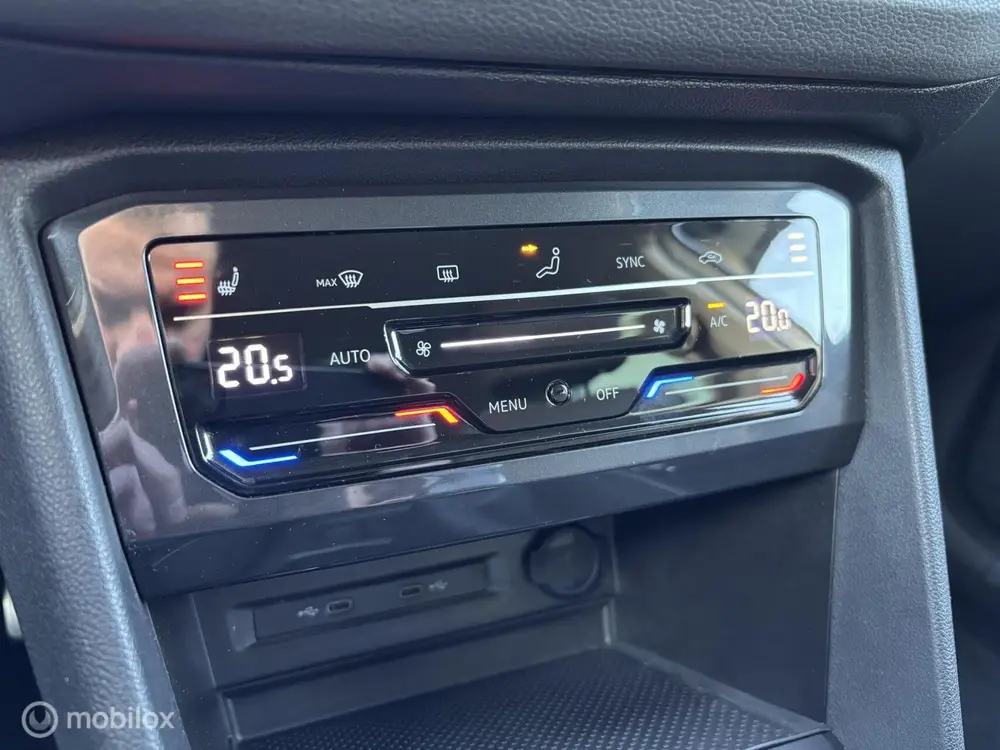Volkswagen Tiguan 1.5 TSI LED Trekhaak Camera ACC RIJKLAAR uit 2020, foto 15