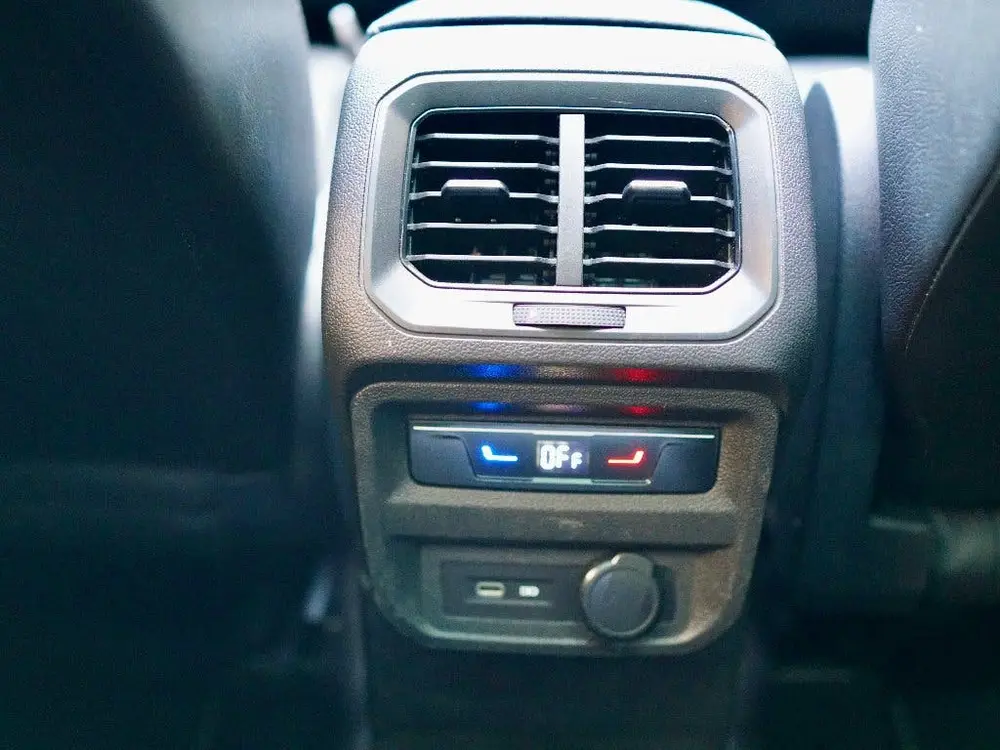 Volkswagen Tiguan R-Line DSG | Pano | Dealer OH | Keyless uit 2022, foto 15