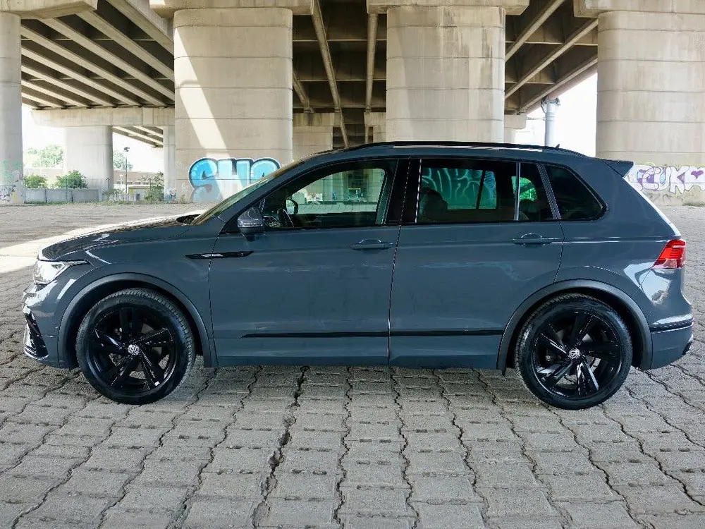 Volkswagen Tiguan R-Line DSG | Pano | Dealer OH | Keyless uit 2022, foto 5