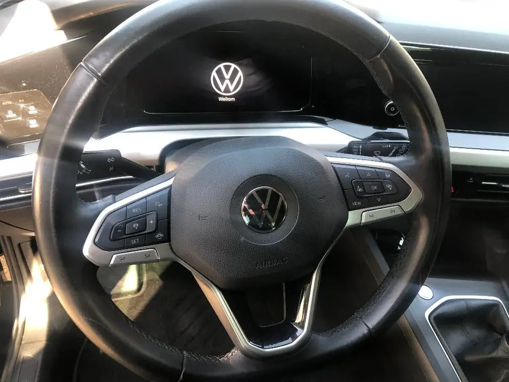 Volkswagen Golf 1.5 TSI 130pk 2021 Zwart uit 2021, foto 15