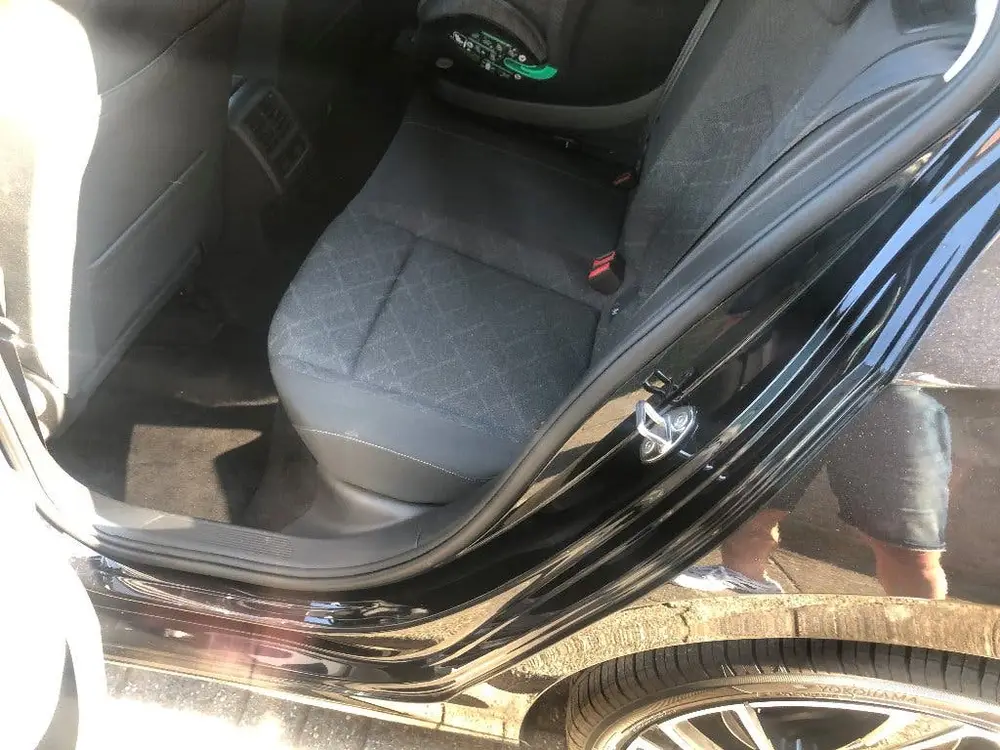 Volkswagen Golf 1.5 TSI 130pk 2021 Zwart uit 2021, foto 17