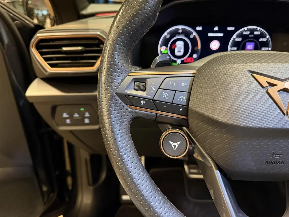 Cupra Formentor 1.4 e-Hybrid VZ Copper Edition 245pk uit 2023, foto 4