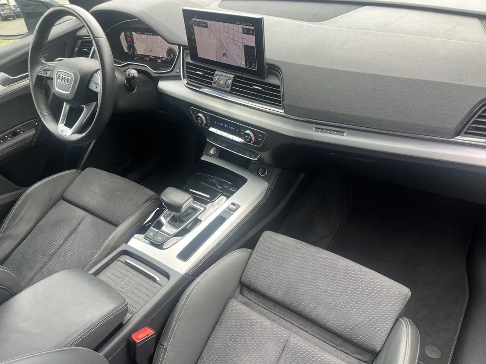 Audi Q5 55 TFSI e S Competition 367PK PANO+MATRIX+ uit 2023, foto 2