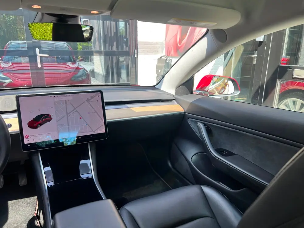 Tesla Model 3 Standard RWD Plus 60 kWh | NIEUWE ACCU! uit 2019, foto 19
