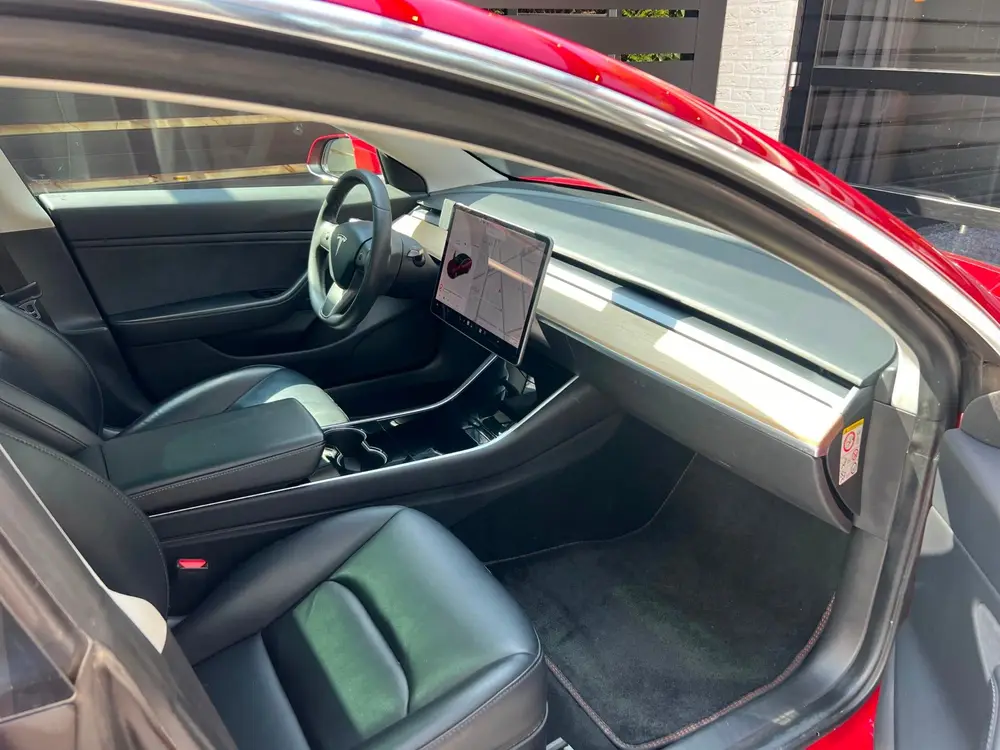Tesla Model 3 Standard RWD Plus 60 kWh | NIEUWE ACCU! uit 2019, foto 20