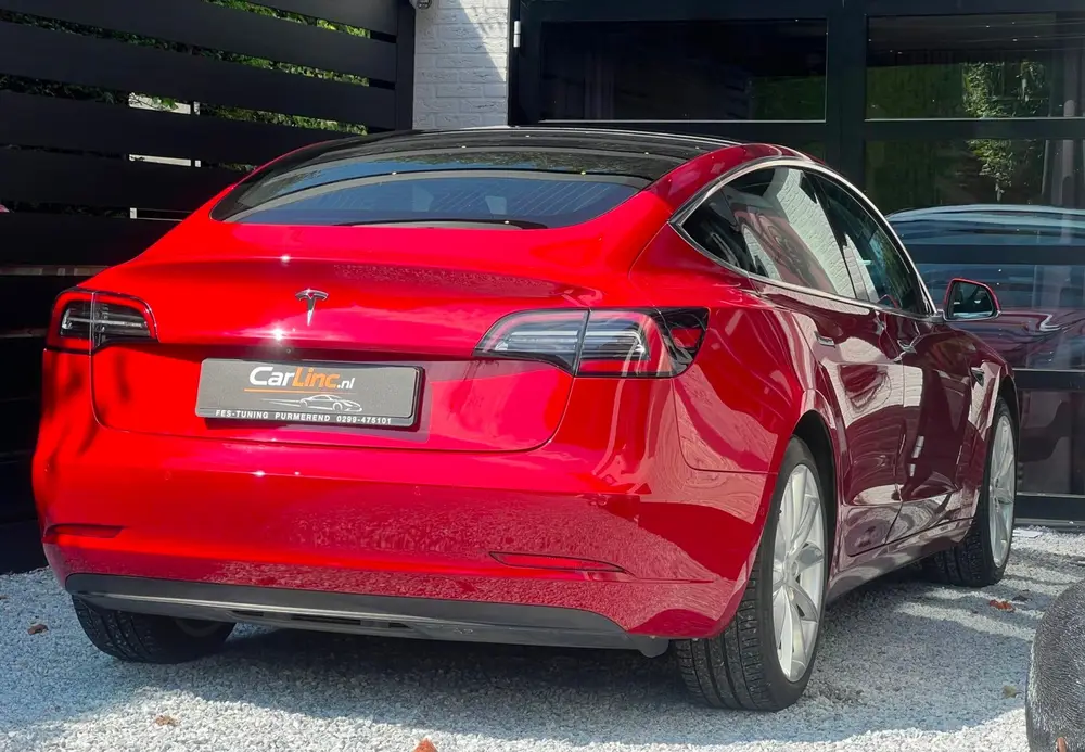 Tesla Model 3 Standard RWD Plus 60 kWh | NIEUWE ACCU! uit 2019, foto 4