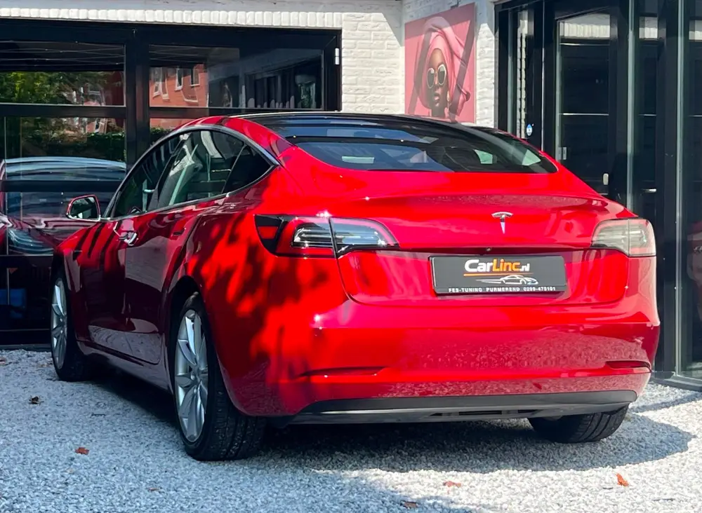 Tesla Model 3 Standard RWD Plus 60 kWh | NIEUWE ACCU! uit 2019, foto 6