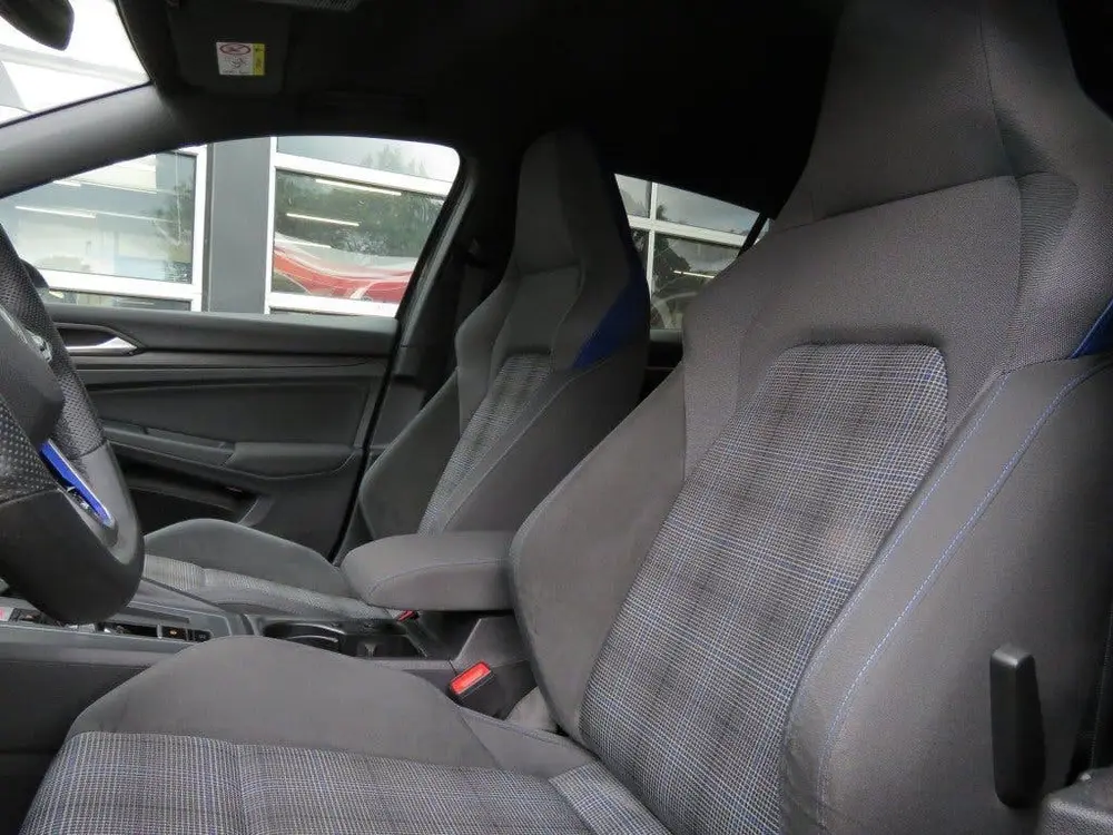 Volkswagen GOLF 1.4 245pk eHYBRID GTE / Trekhaak / 18 Inch / uit 2021, foto 9