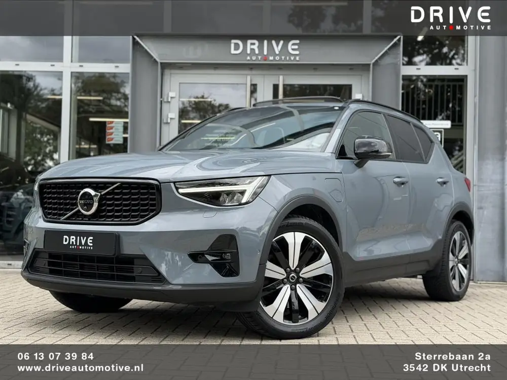 Volvo XC40 1.5 T4 Plug-in hybrid Ultimate Dark |Pano|H/K|360 uit 2023