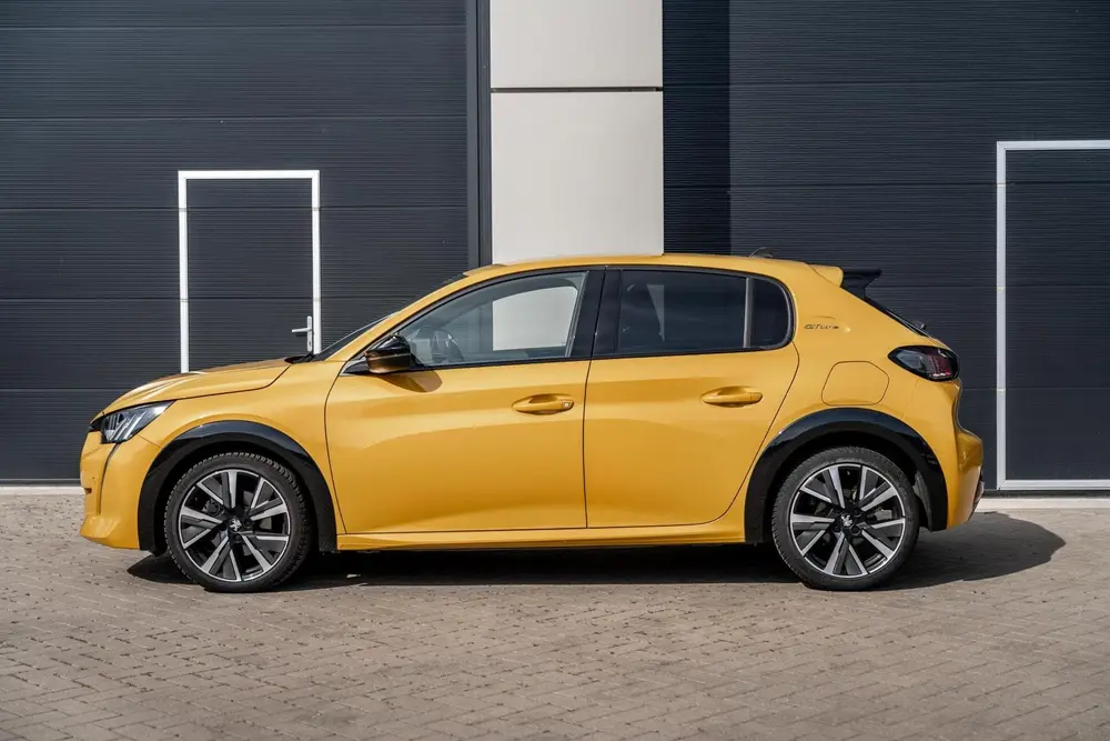 Peugeot 208 1.2 PureTech GT-Line Carplay uit 2019, foto 9