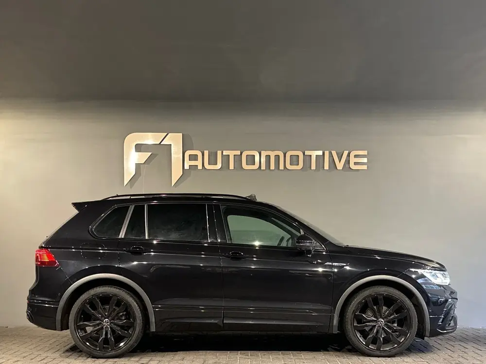 Volkswagen Tiguan 1.5 TSI R Line Pano|Keyless|Sfeer|360Camer uit 2020, foto 10