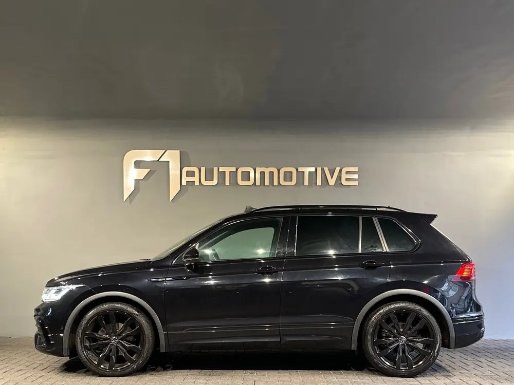 Volkswagen Tiguan 1.5 TSI R Line Pano|Keyless|Sfeer|360Camer uit 2020, foto 12