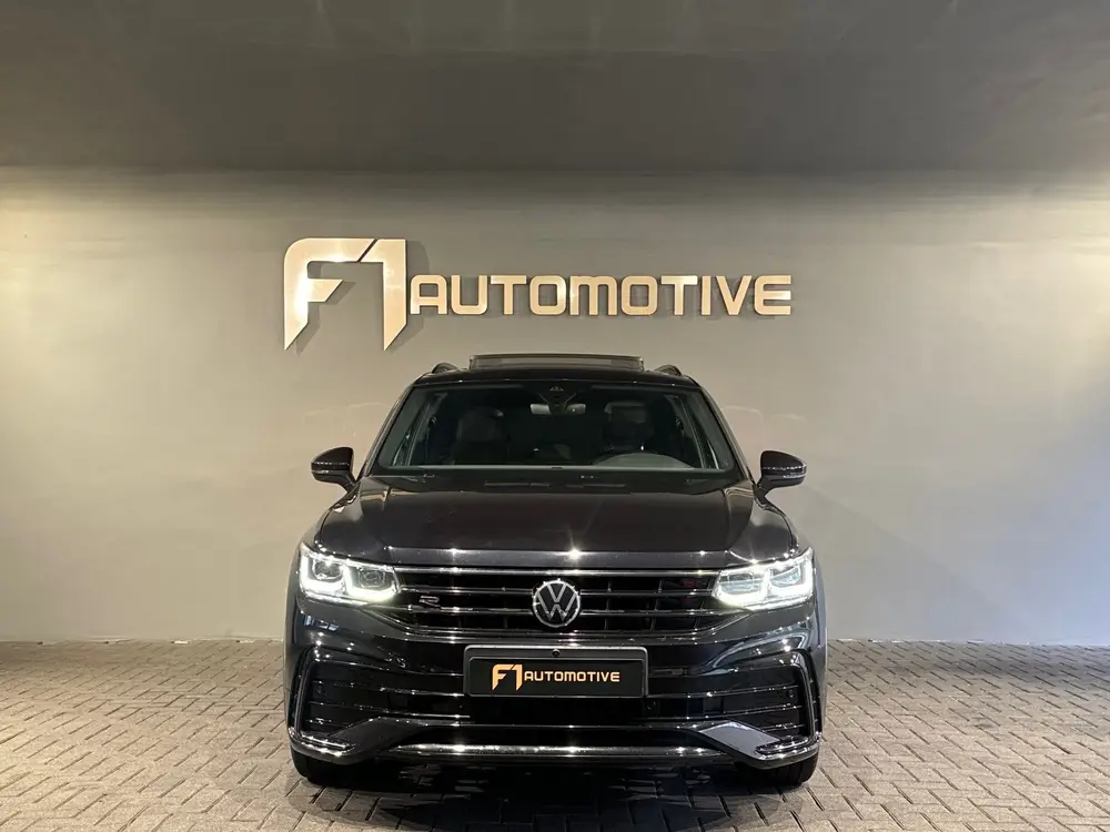 Volkswagen Tiguan 1.5 TSI R Line Pano|Keyless|Sfeer|360Camer uit 2020, foto 9