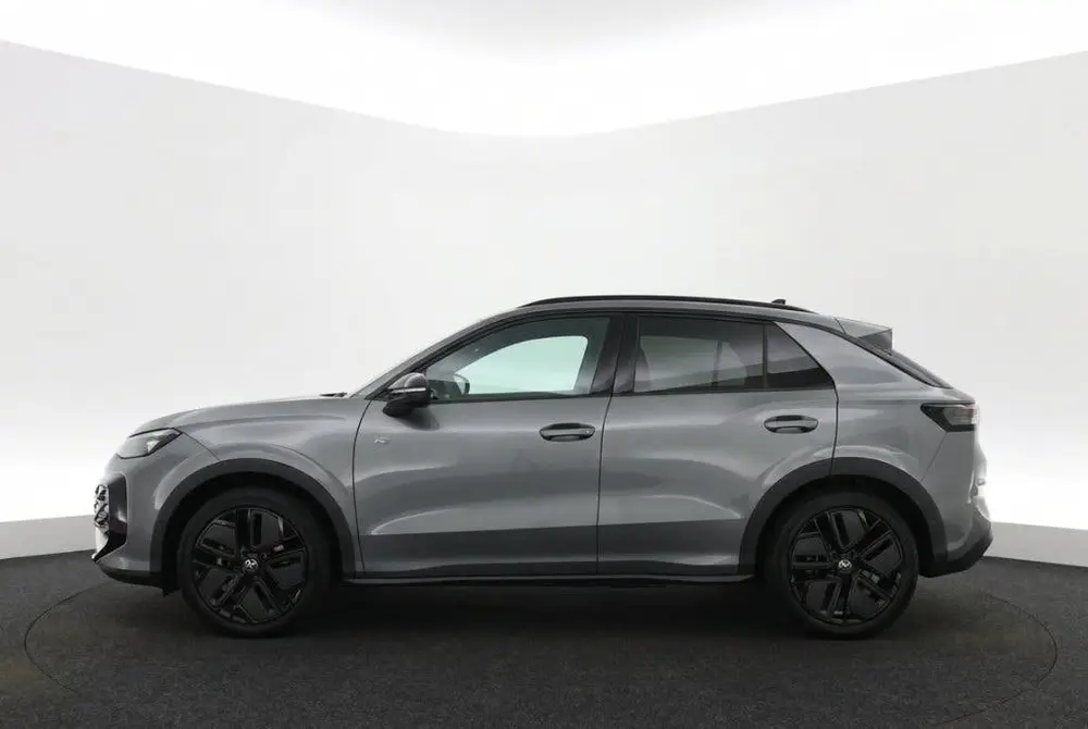 Volkswagen T-Roc 1.5 TSI R-Line Pano l Camera l Keyless l VO uit 2026, foto 2