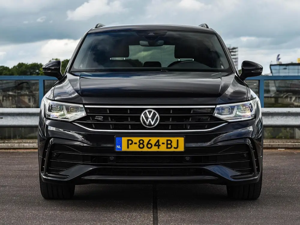 Volkswagen Tiguan 1.5 TSI 150 PK DSG R-Line Black Style | Tr uit 2021, foto 4