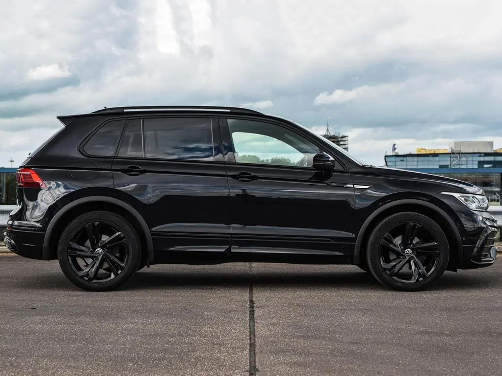 Volkswagen Tiguan 1.5 TSI 150 PK DSG R-Line Black Style | Tr uit 2021, foto 6