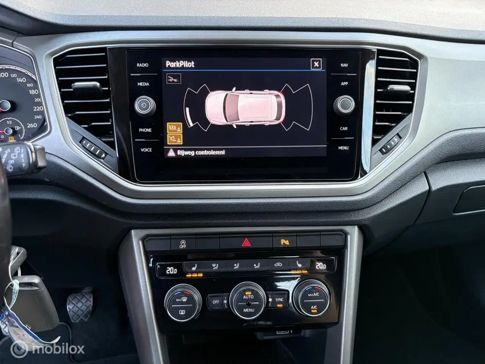 Volkswagen T-Roc 1.5 TSI SPORT / NAVI / CAMERA / PDC uit 2020, foto 14