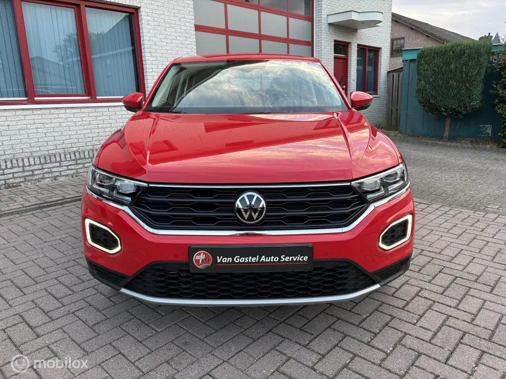 Volkswagen T-Roc 1.5 TSI SPORT / NAVI / CAMERA / PDC uit 2020, foto 3