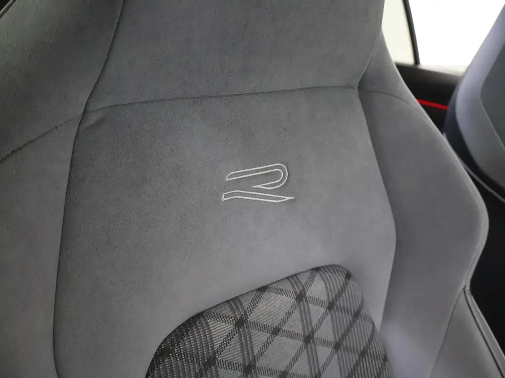 Volkswagen Golf 1.5 eTSI R-Line Business | Panoramadak | Spo uit 2021, foto 13