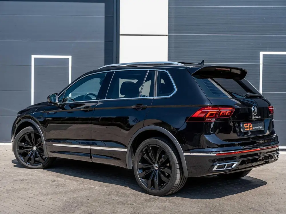Volkswagen Tiguan 1.4 TSI eHybrid R-Line Business+ Pano|VOL! uit 2023, foto 10