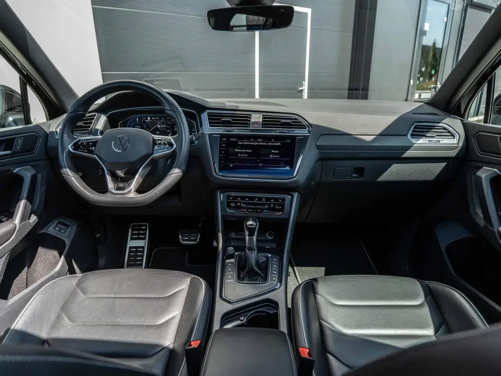 Volkswagen Tiguan 1.4 TSI eHybrid R-Line Business+ Pano|VOL! uit 2023, foto 3
