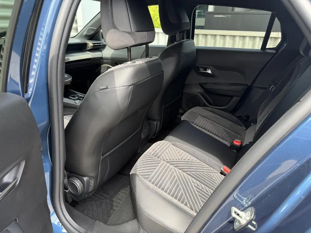 Lancia Ypsilon 54 kWh LX | SALA | | Adaptieve Cruise | Lanci uit 2026, foto 13