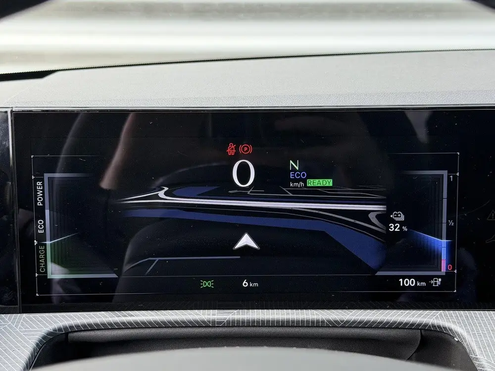 Lancia Ypsilon 54 kWh LX | SALA | | Adaptieve Cruise | Lanci uit 2026, foto 17