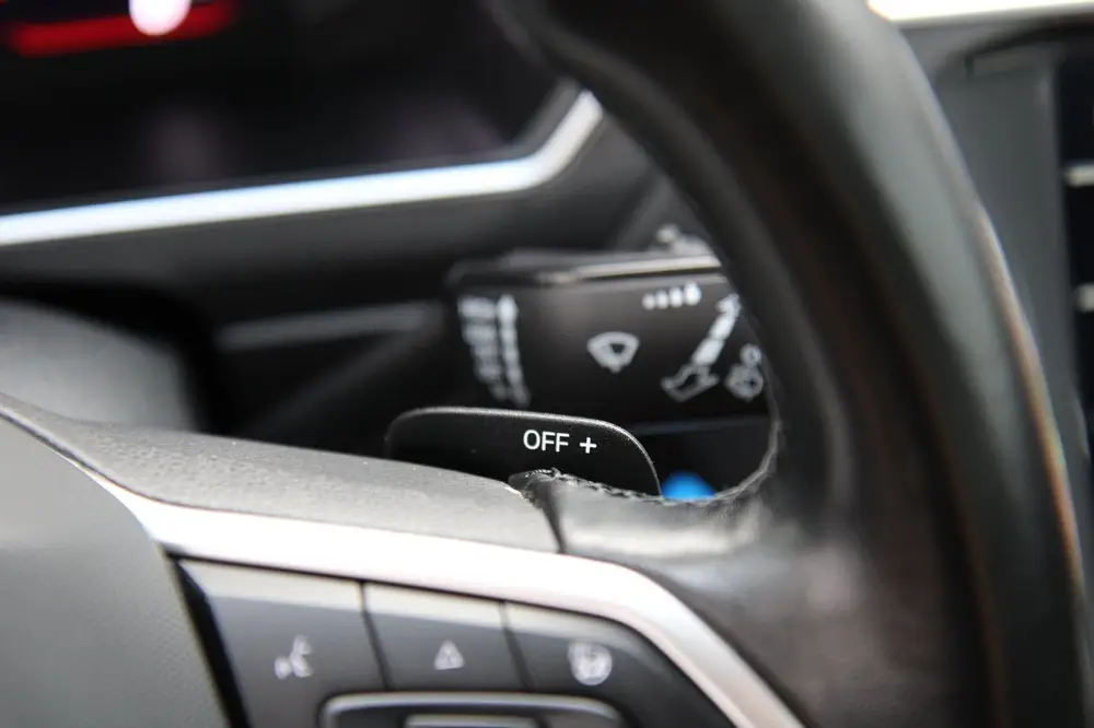 Volkswagen Tiguan 1.4 TSI eHybrid Pano Leder Carplay Trekhaa uit 2021, foto 20