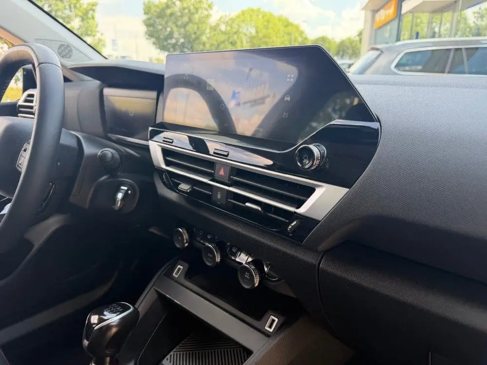 Citroën C4 Citroen C4 1.2 PT 130PK FEEL PACK CARPLAY uit 2023, foto 11