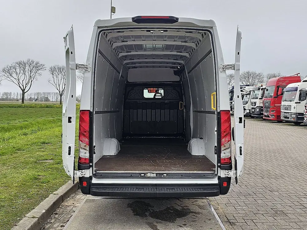 Iveco Daily 35S16 l4h2 maxi airco uit 2024, foto 12